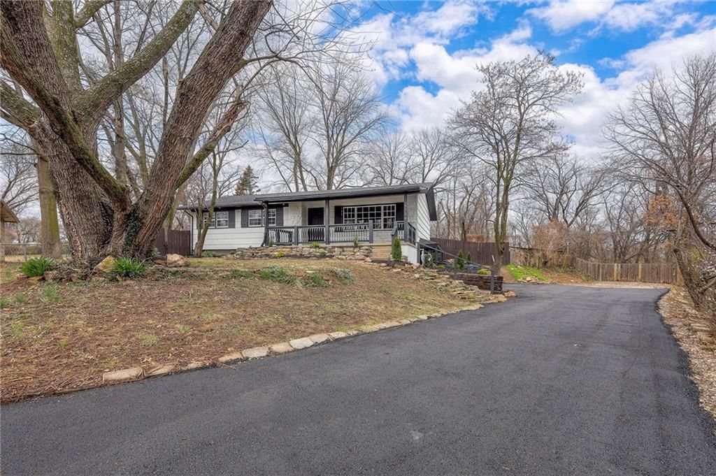 6728 Montana Court — photo 2