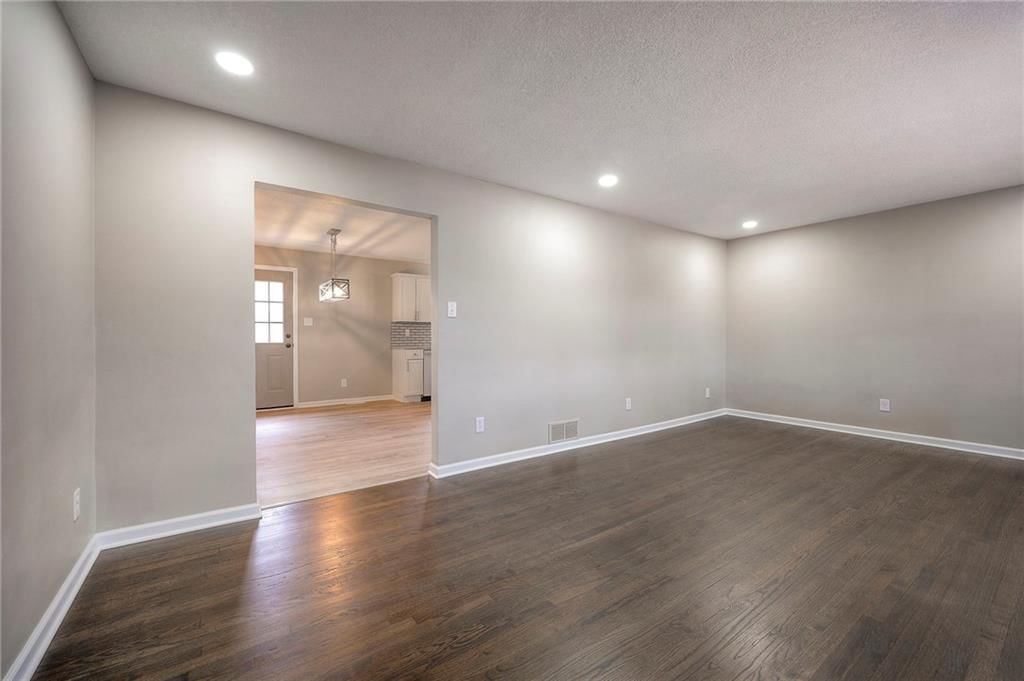 6728 Montana Court — photo 6