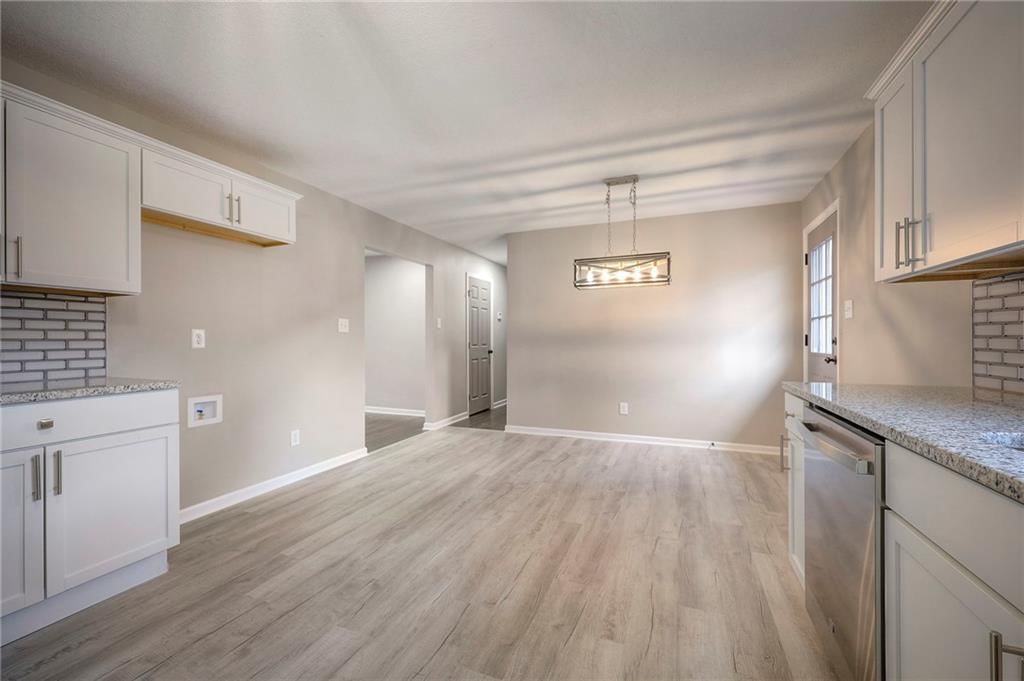 6728 Montana Court — photo 10