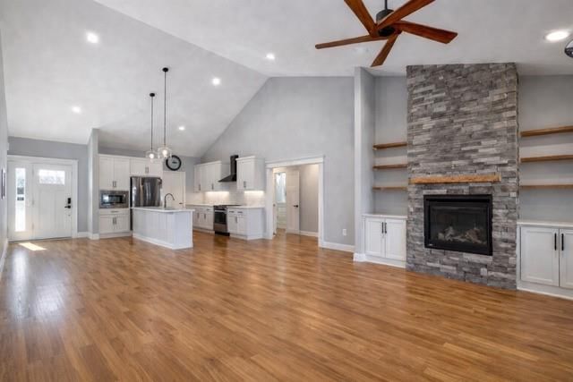 2110 Chateau Place — photo 5