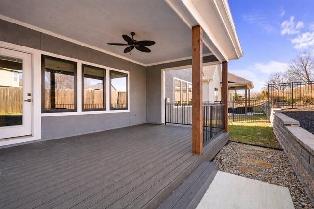 2110 Chateau Place — photo 7