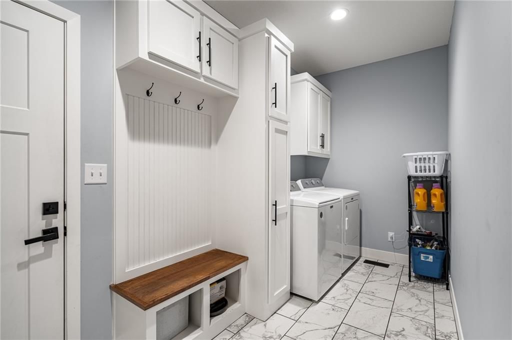 2110 Chateau Place — photo 25