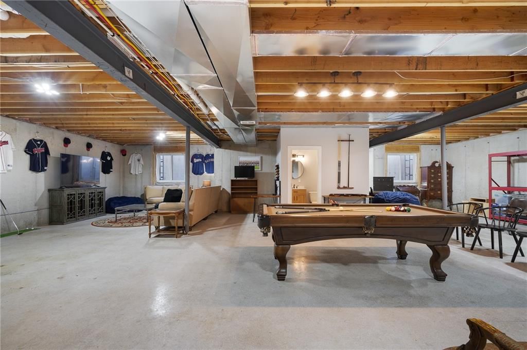 2110 Chateau Place — photo 30