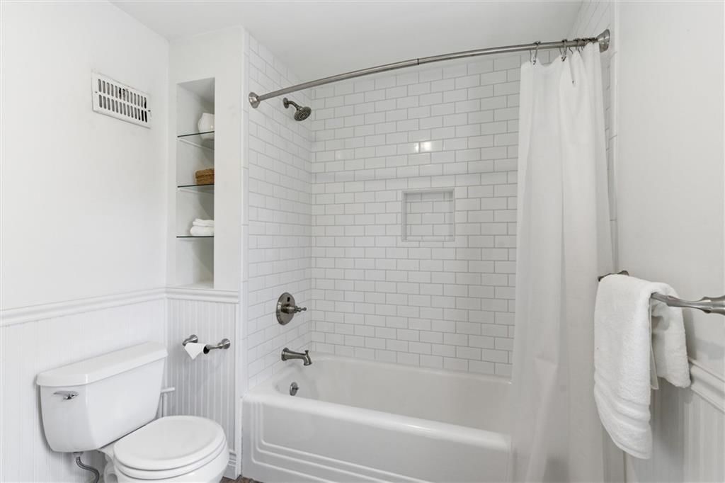 627 E 74TH Street — photo 19