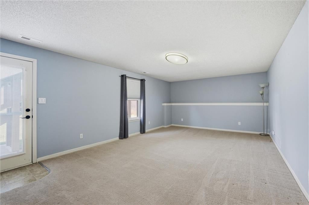 704 Highland Drive — photo 23