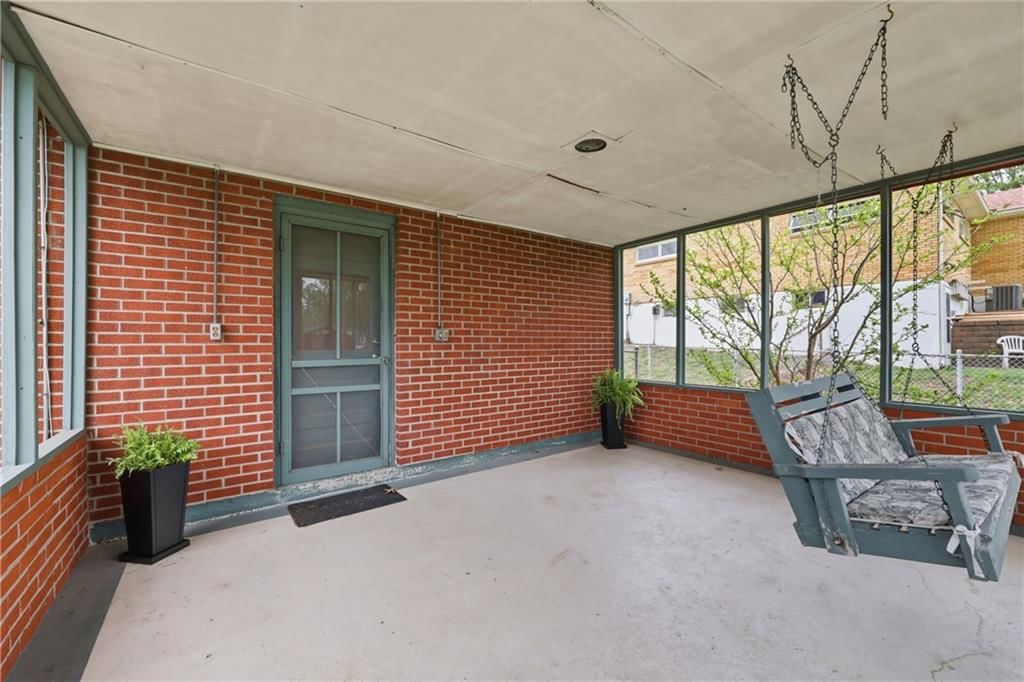 16314 E Pacific Avenue — photo 7