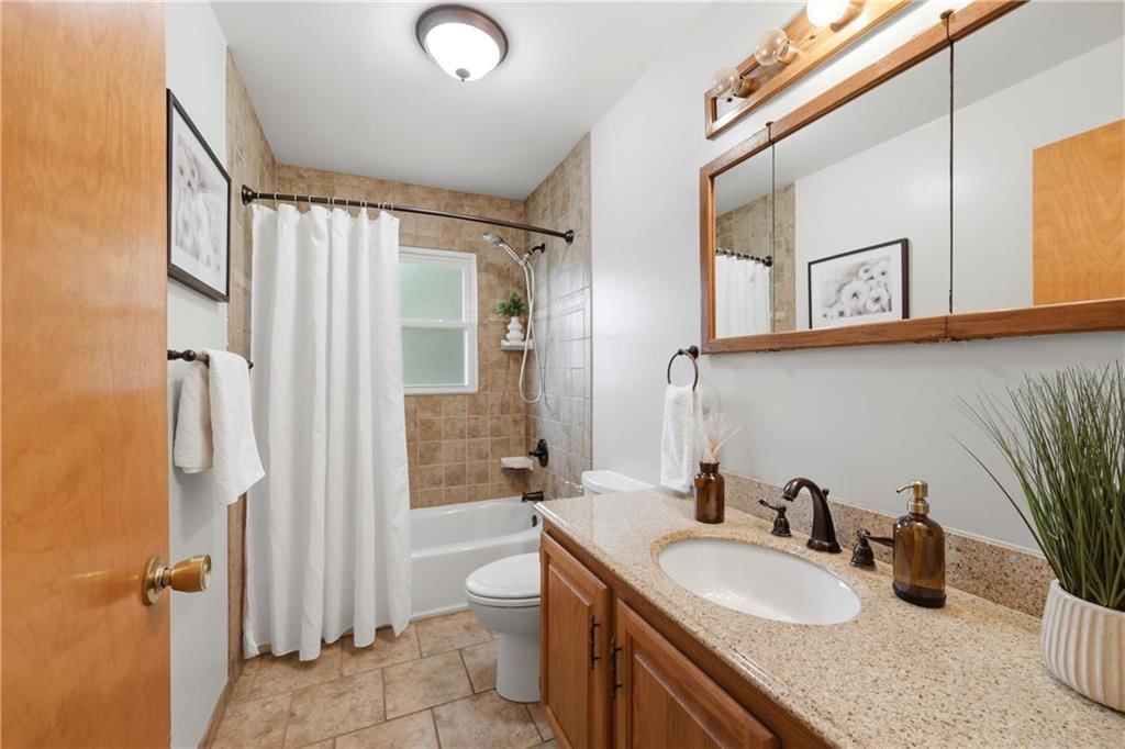 16314 E Pacific Avenue — photo 15