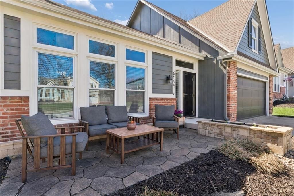 6434 McCoy Street — photo 4