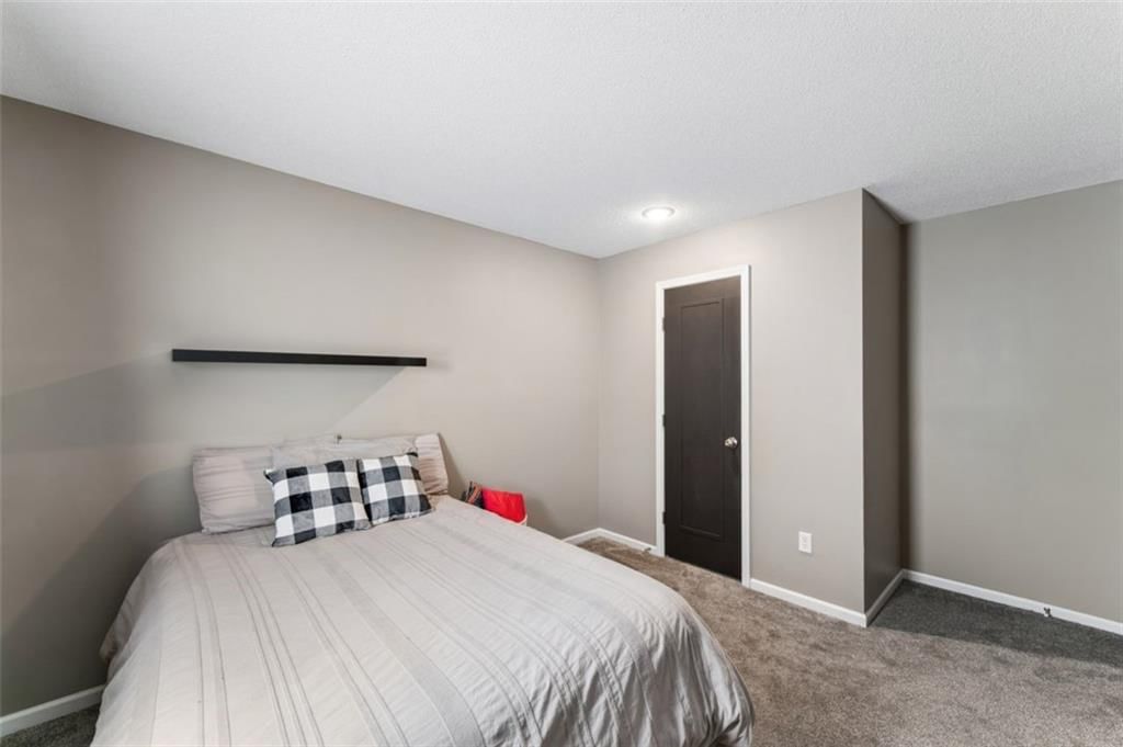 6434 McCoy Street — photo 28