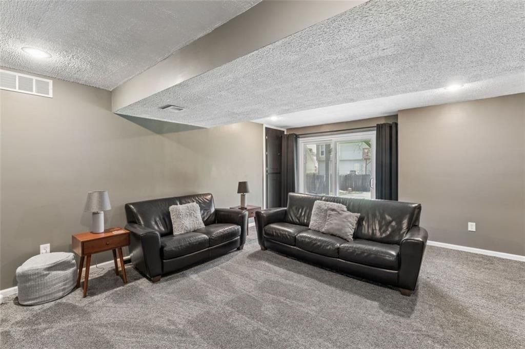 6434 McCoy Street — photo 34