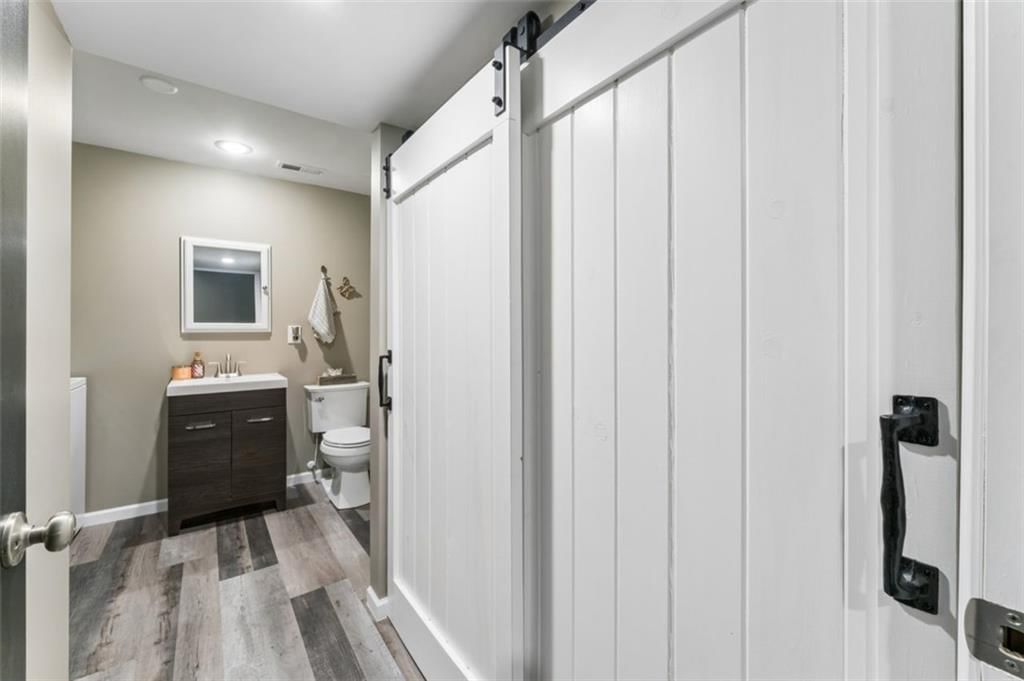 6434 McCoy Street — photo 38
