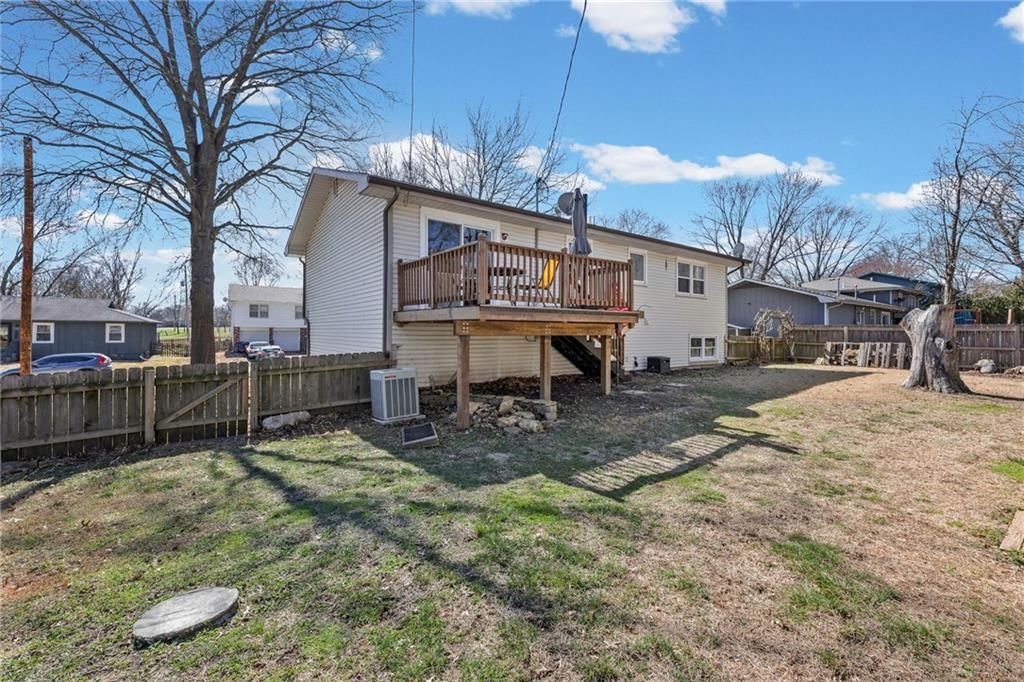 3412 W 9th Court — photo 34
