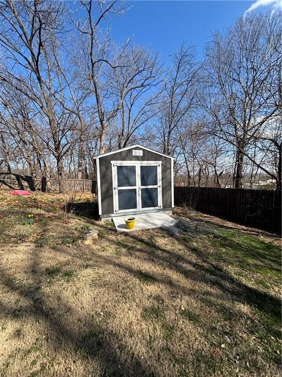 420 Rees Street — photo 3