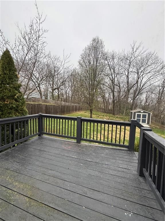 420 Rees Street — photo 9