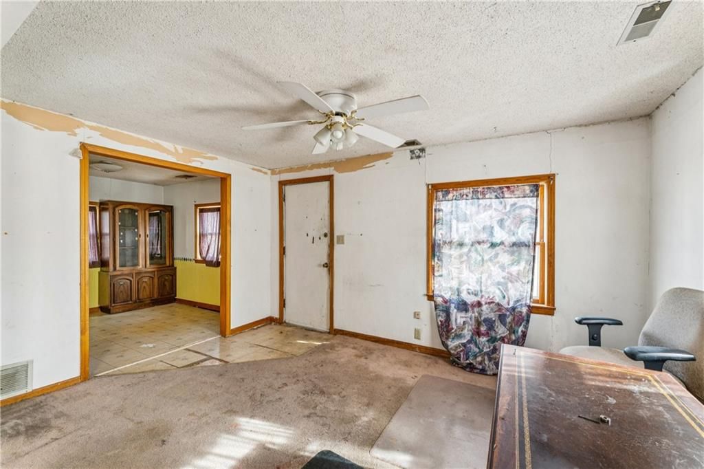 725 N Hamilton Street — photo 8
