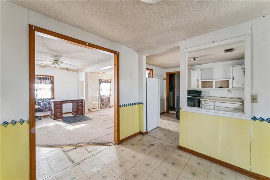 725 N Hamilton Street — photo 18