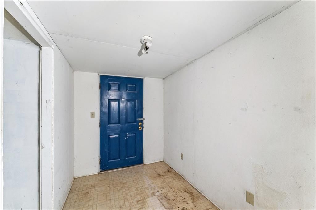 725 N Hamilton Street — photo 26