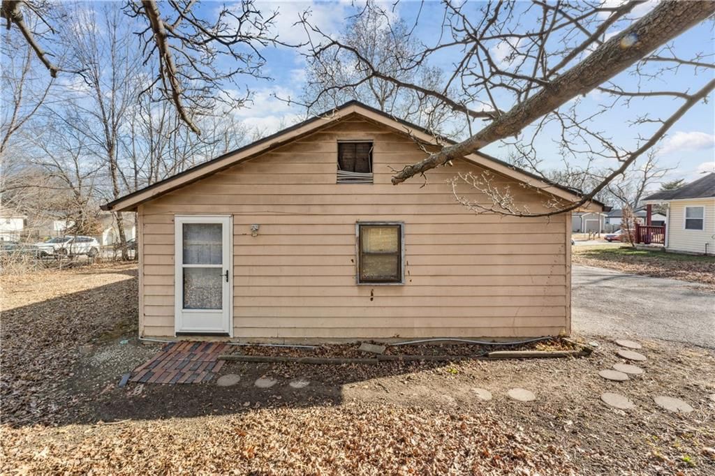 725 N Hamilton Street — photo 33