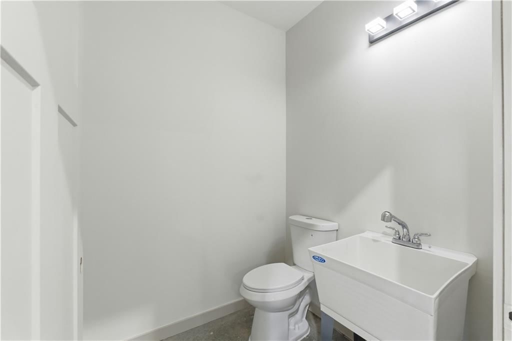 829 1001st Road — photo 31