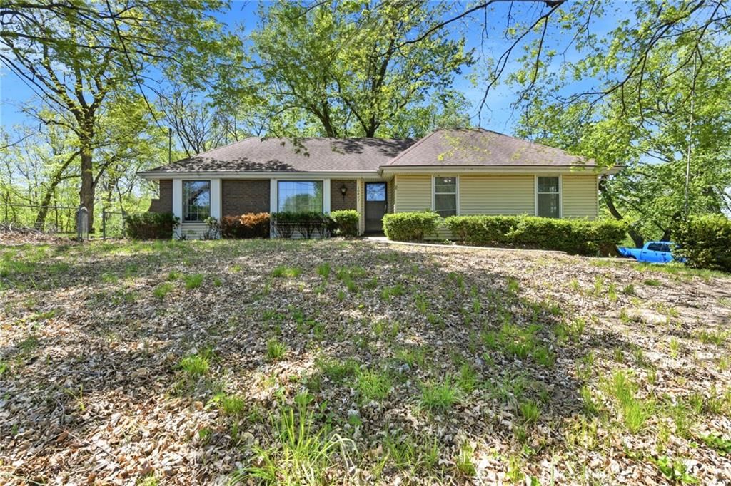 10407 NW Crooked Road — photo 4