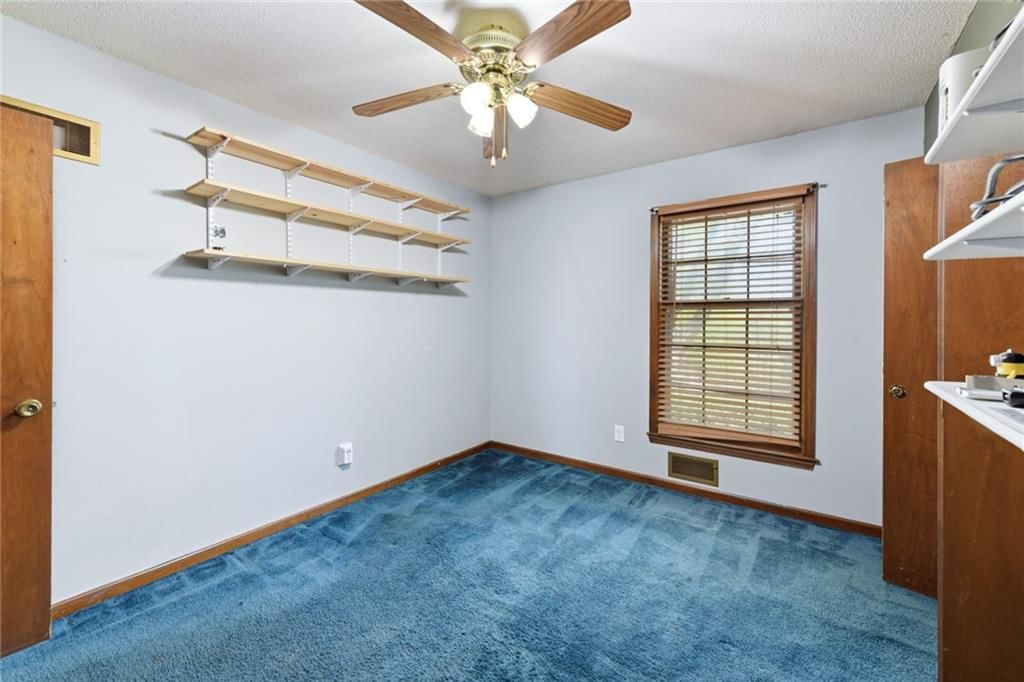 10407 NW Crooked Road — photo 20