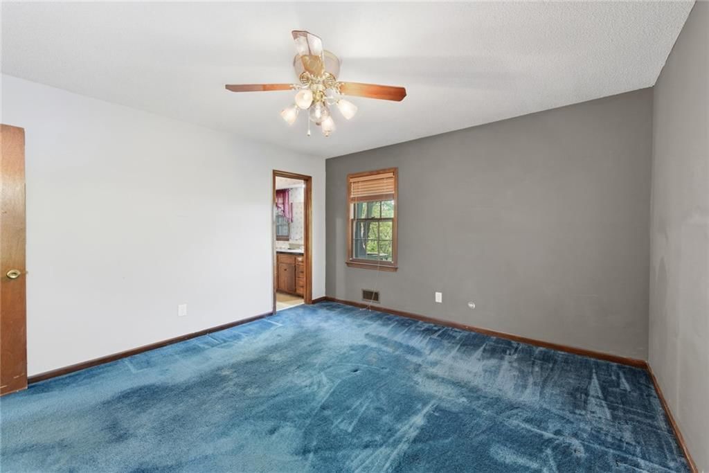 10407 NW Crooked Road — photo 24