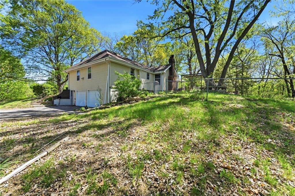 10407 NW Crooked Road — photo 40