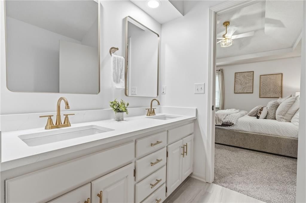 10809 W 76th Street — photo 15