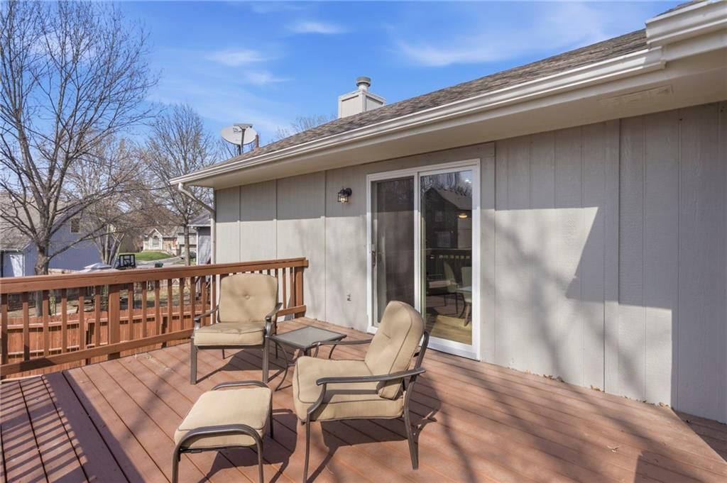 10809 W 76th Street — photo 24
