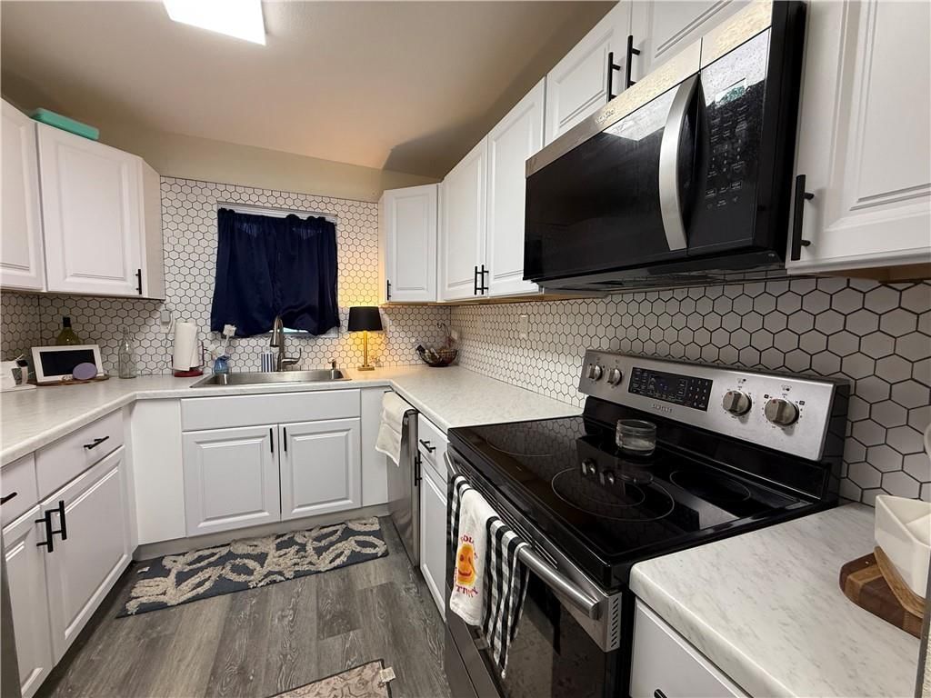 605 W Jefferson Street — photo 16