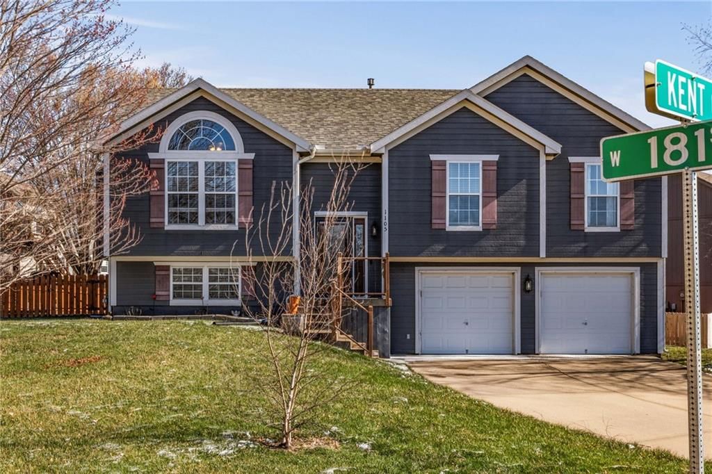 1105 Kent Drive — photo 2