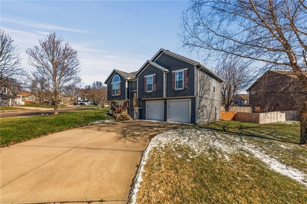 1105 Kent Drive — photo 3