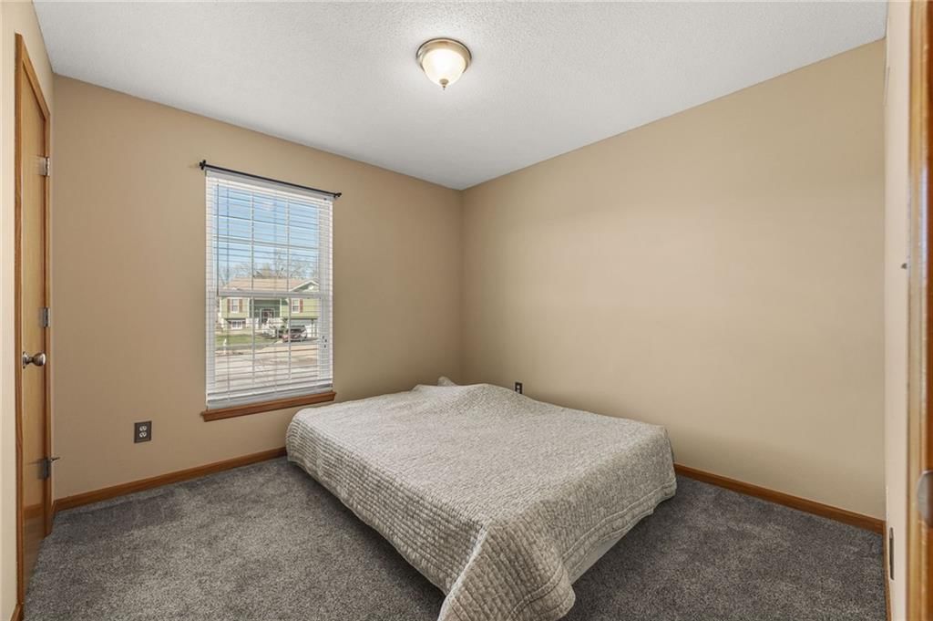 1105 Kent Drive — photo 17