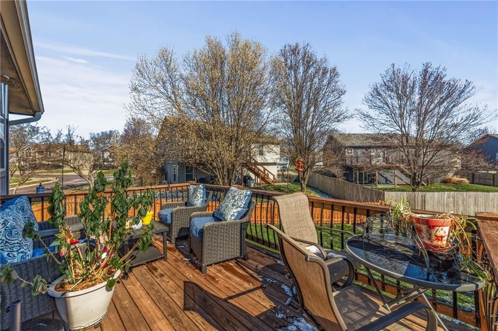 1105 Kent Drive — photo 48