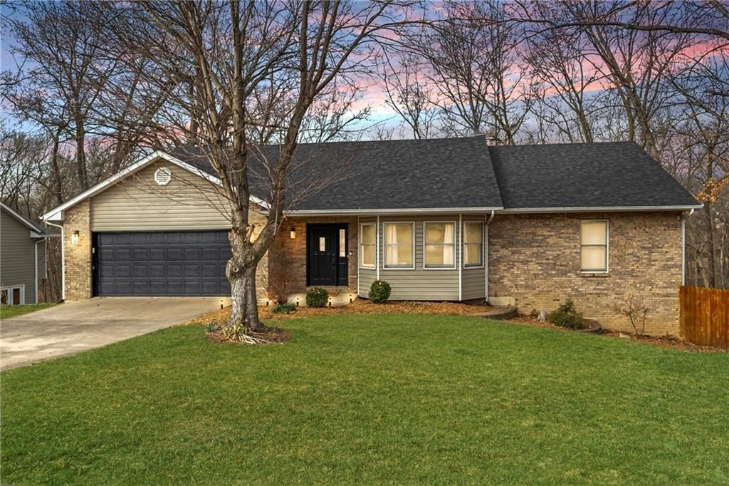 2107 Grant Lane, Columbia, MO
