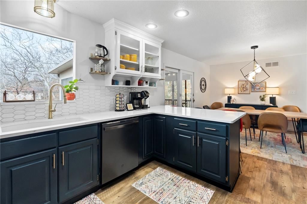 2107 Grant Lane — photo 13