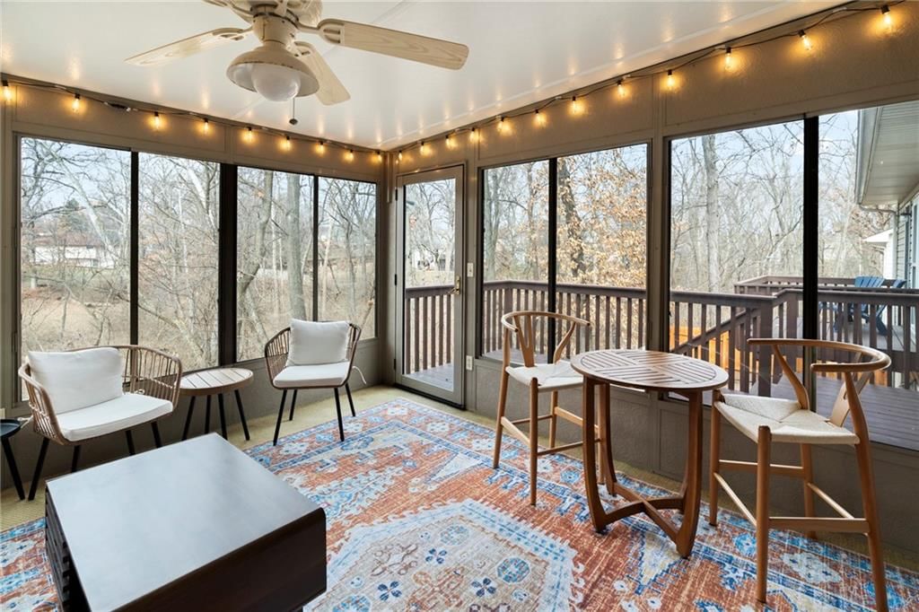 2107 Grant Lane — photo 33