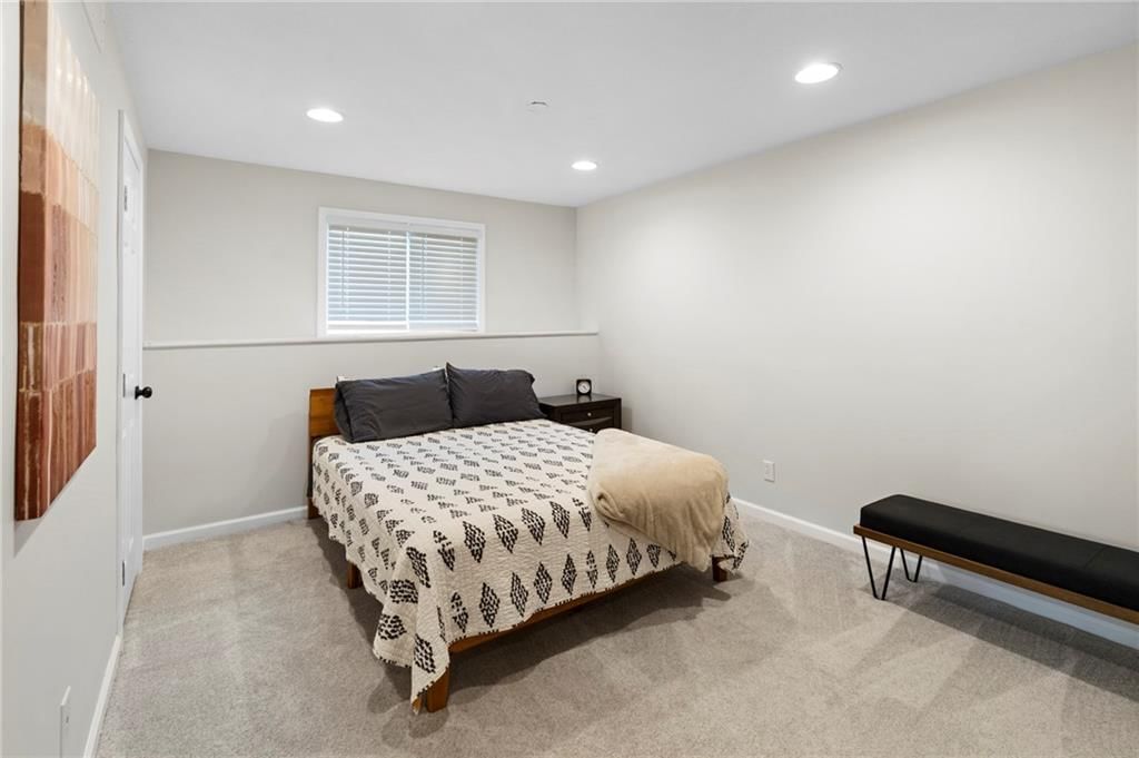 2107 Grant Lane — photo 40