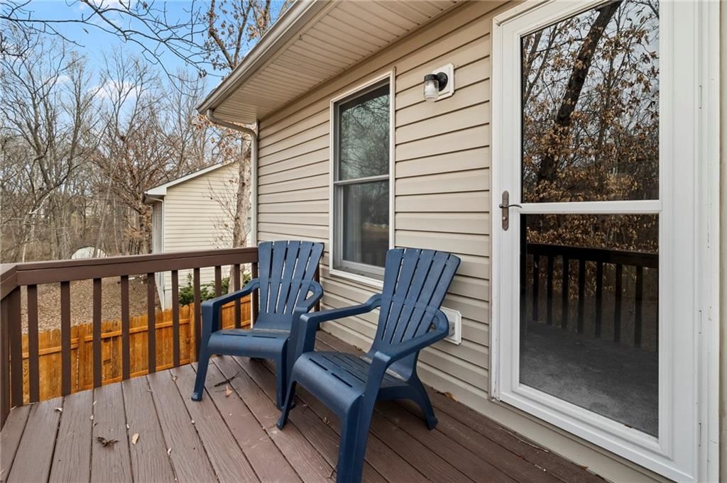 2107 Grant Lane — photo 48