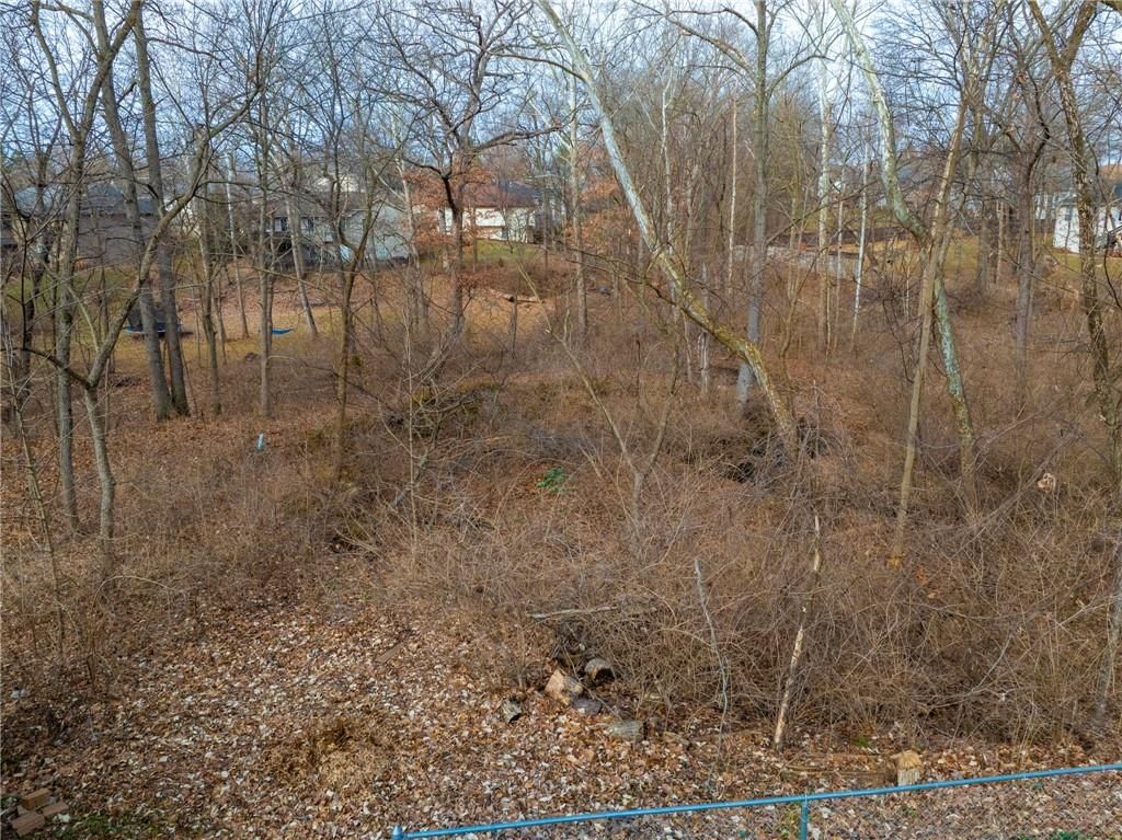 2107 Grant Lane — photo 49