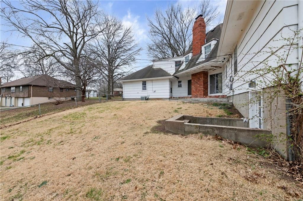 11415 Minor Drive — photo 9