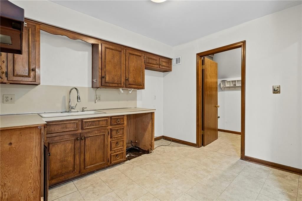 11415 Minor Drive — photo 42