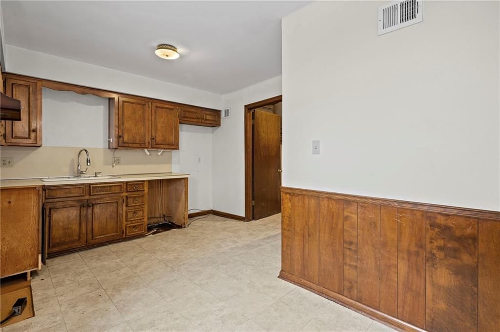 11415 Minor Drive — photo 45