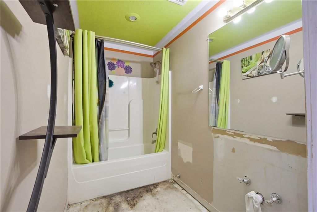 7621 E Bannister Road — photo 19