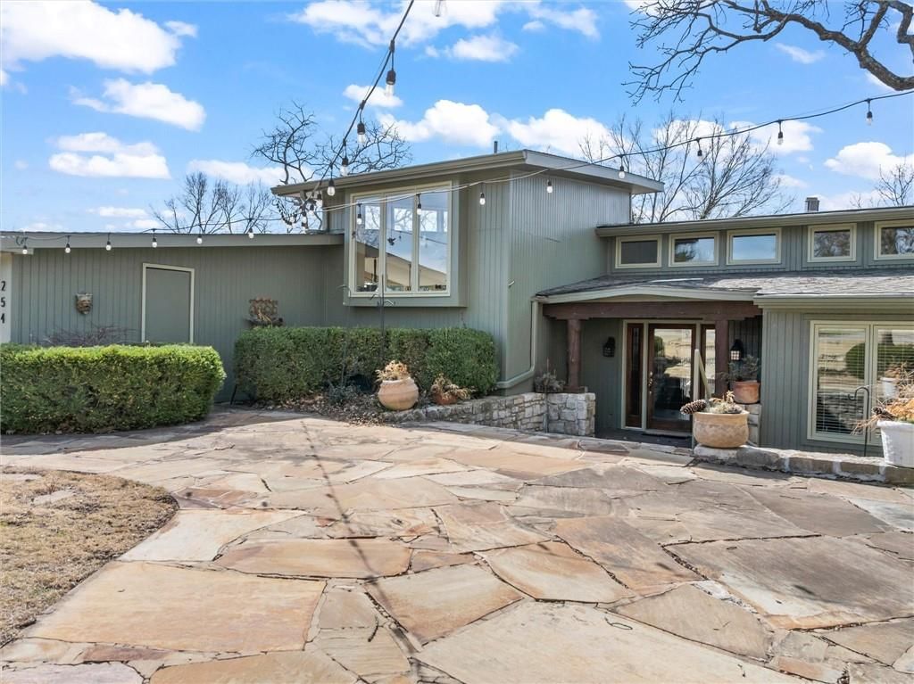254 Arapahoe Circle E — photo 3