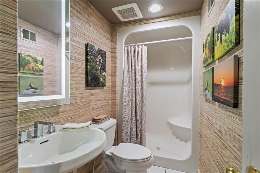254 Arapahoe Circle E — photo 49