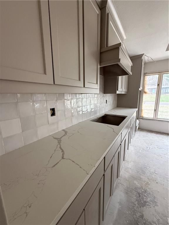 6914 W 66th Terrace — photo 3