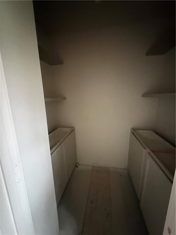 6914 W 66th Terrace — photo 5
