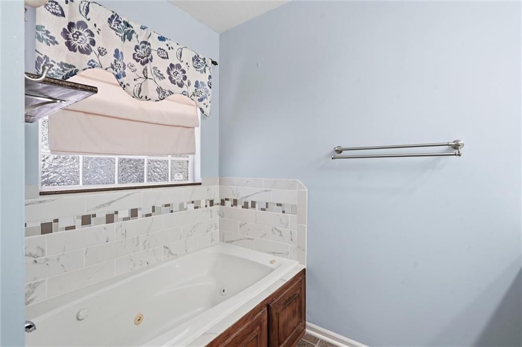 7313 E 158th Street — photo 21