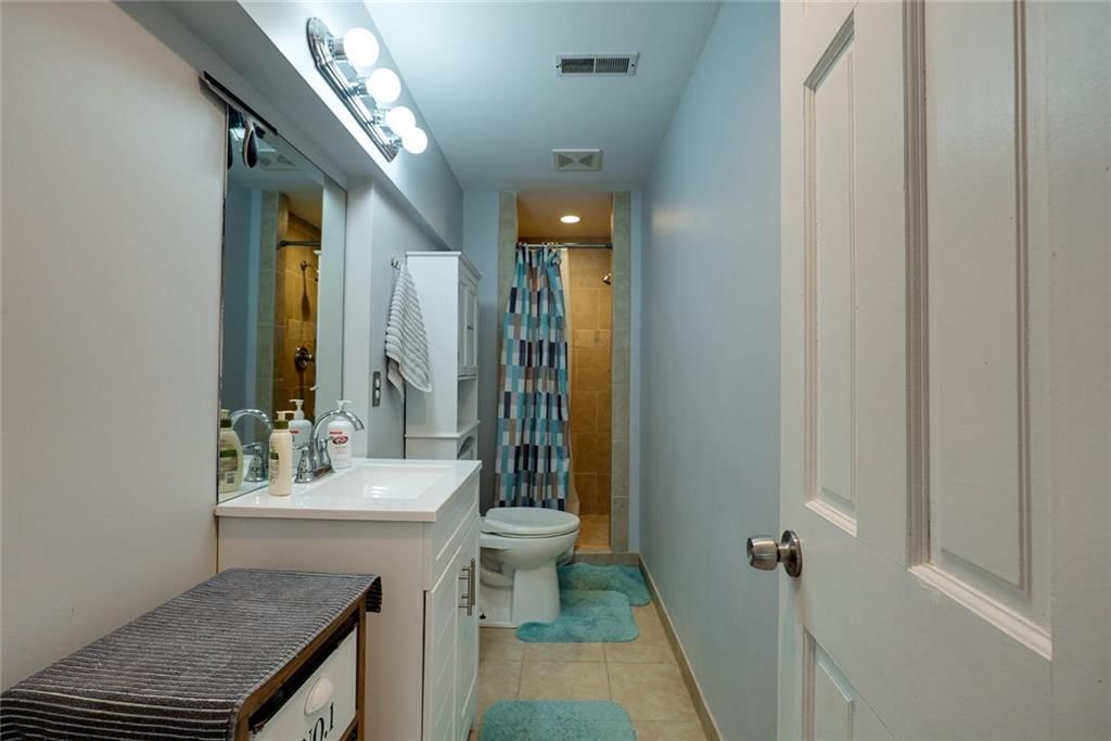 507 Ashurst Court — photo 31